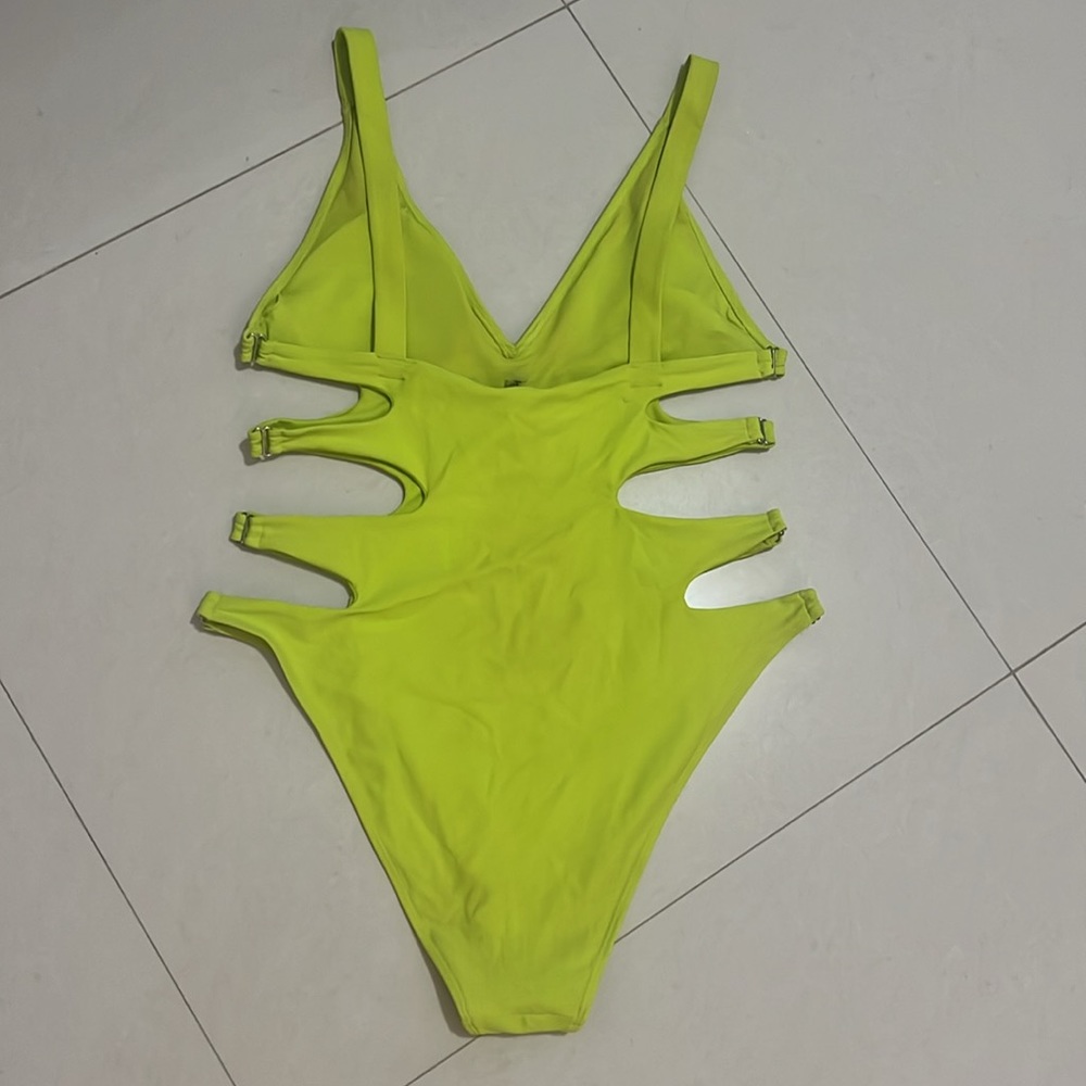 Swim - Picture 2 of 2